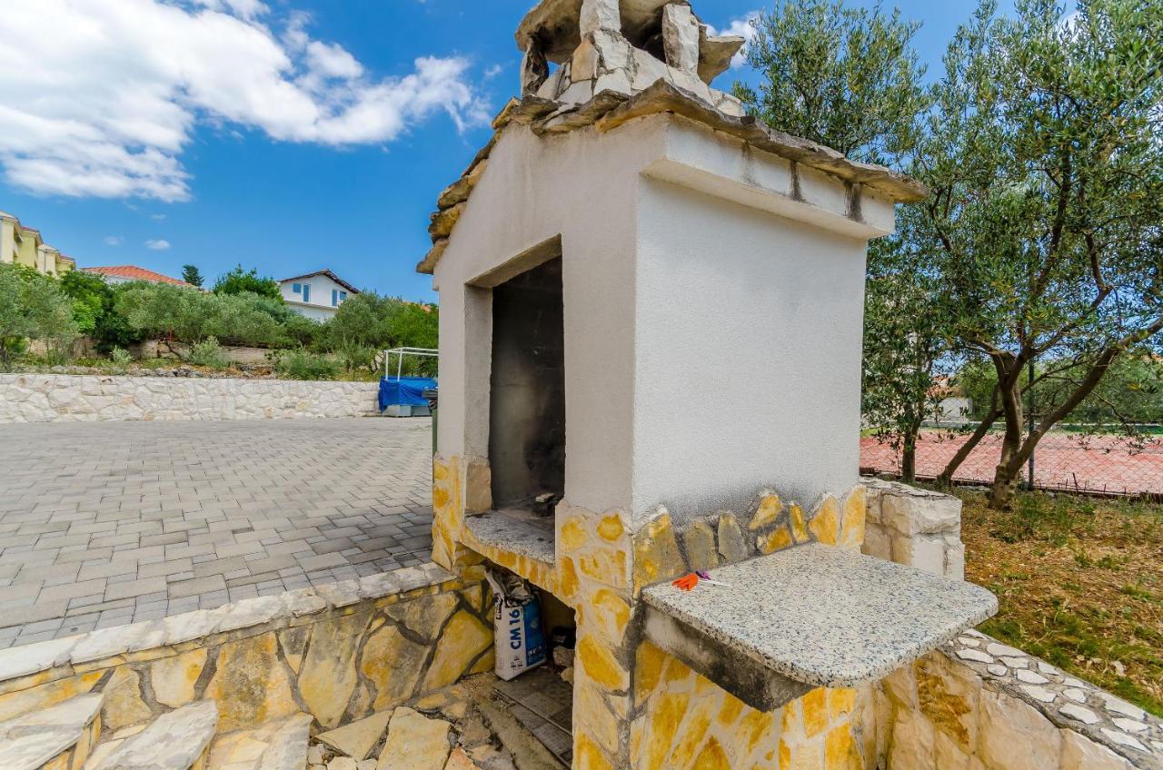 Apartments Melita Trogir Eksteriør billede
